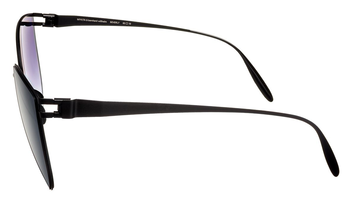 Солнечные очки модель Mykita Beverly c.088 - Фото сбоку