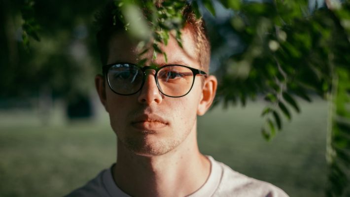 Не ботан, а модник. Как красиво выглядеть в очках?