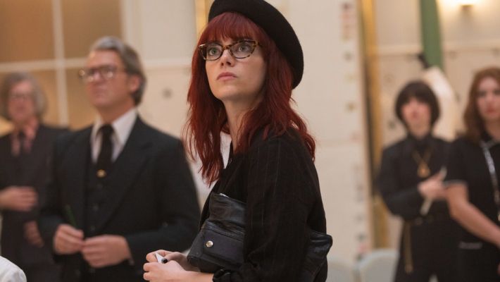 Очки как у Круэллы: какие оправы носить, чтобы быть похожей на самую стильную злодейку Disney 