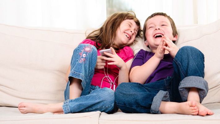 Как подобрать контактные линзы ребенку?