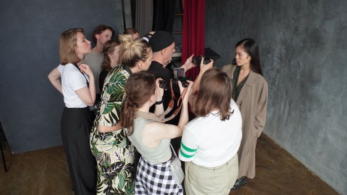 Какими могут быть творческие люди за пределами сцены. Мастер-класс от Славы Новикова.